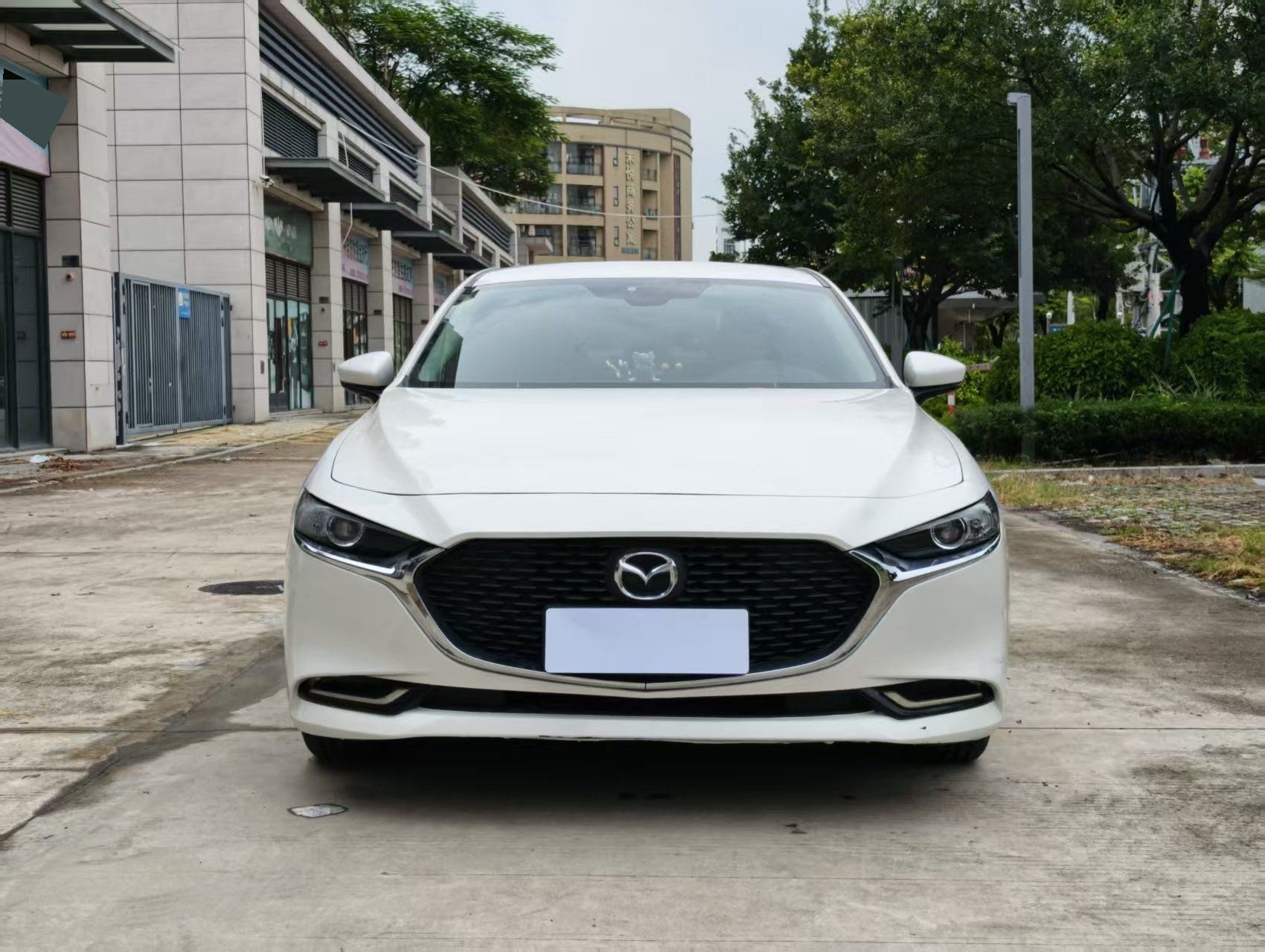 Mazda 3 Axela 2020 Mazda 3 Axela Sedan 1.5 Deluxe