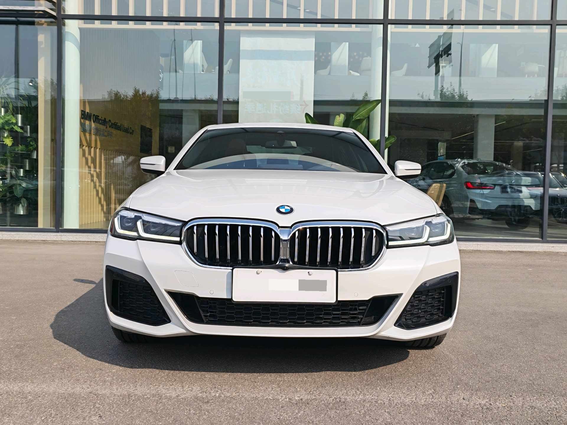 BMW 5 Series 2023 BMW 530Li 2.0T Leading M Sport Package
