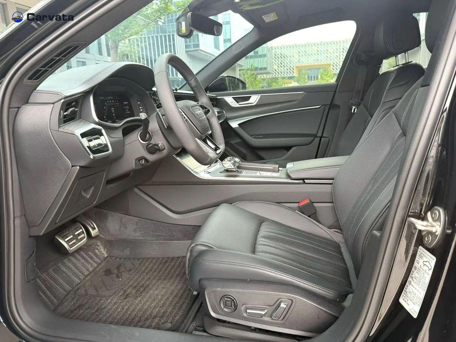 Audi A6L 2025  2.0TFSI 45TFSI Quattro Premium Dynamic Edition + Exclusive Package