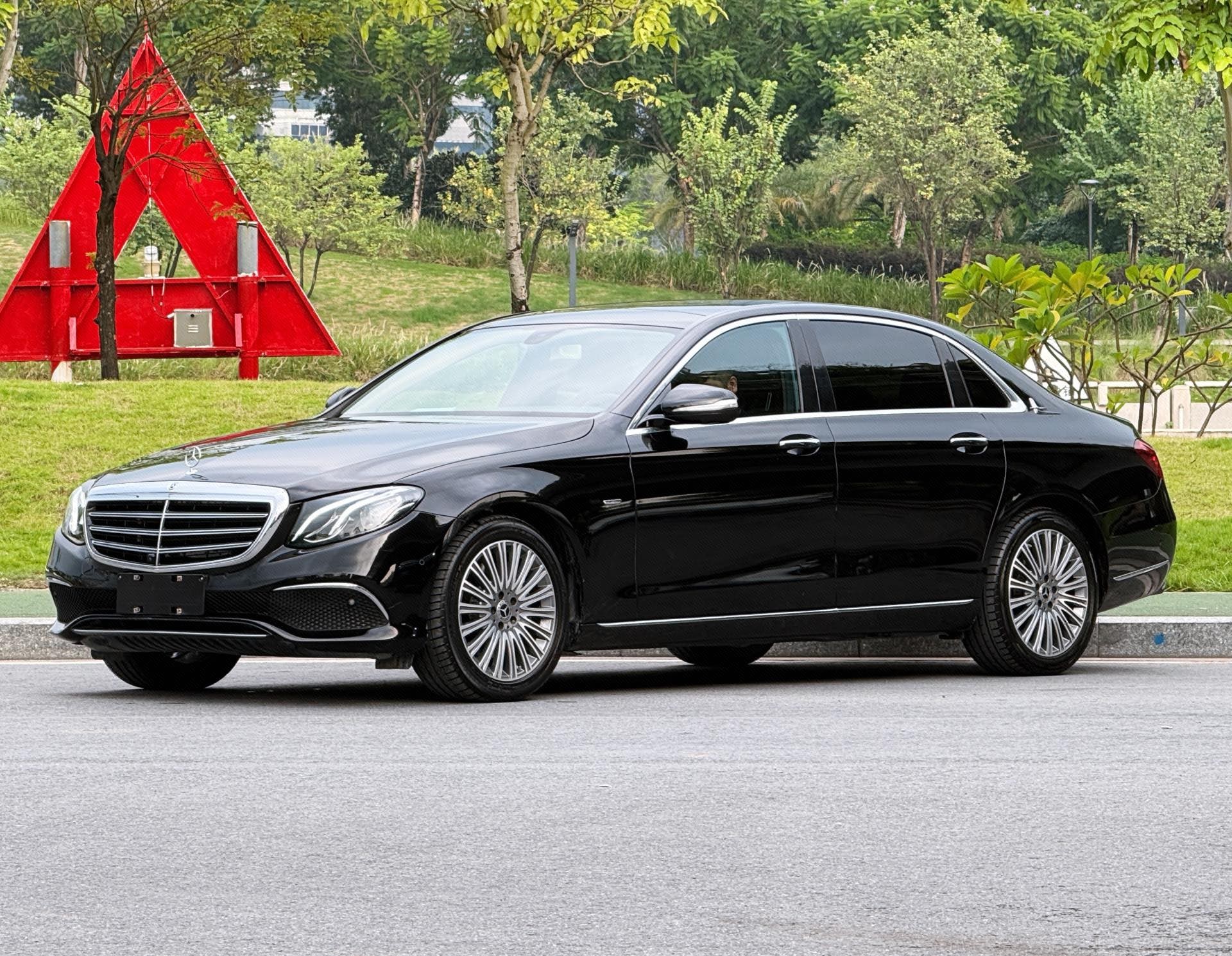 Mercedes-Benz E-Class 2020 E 300 L 2.0T Special Edition