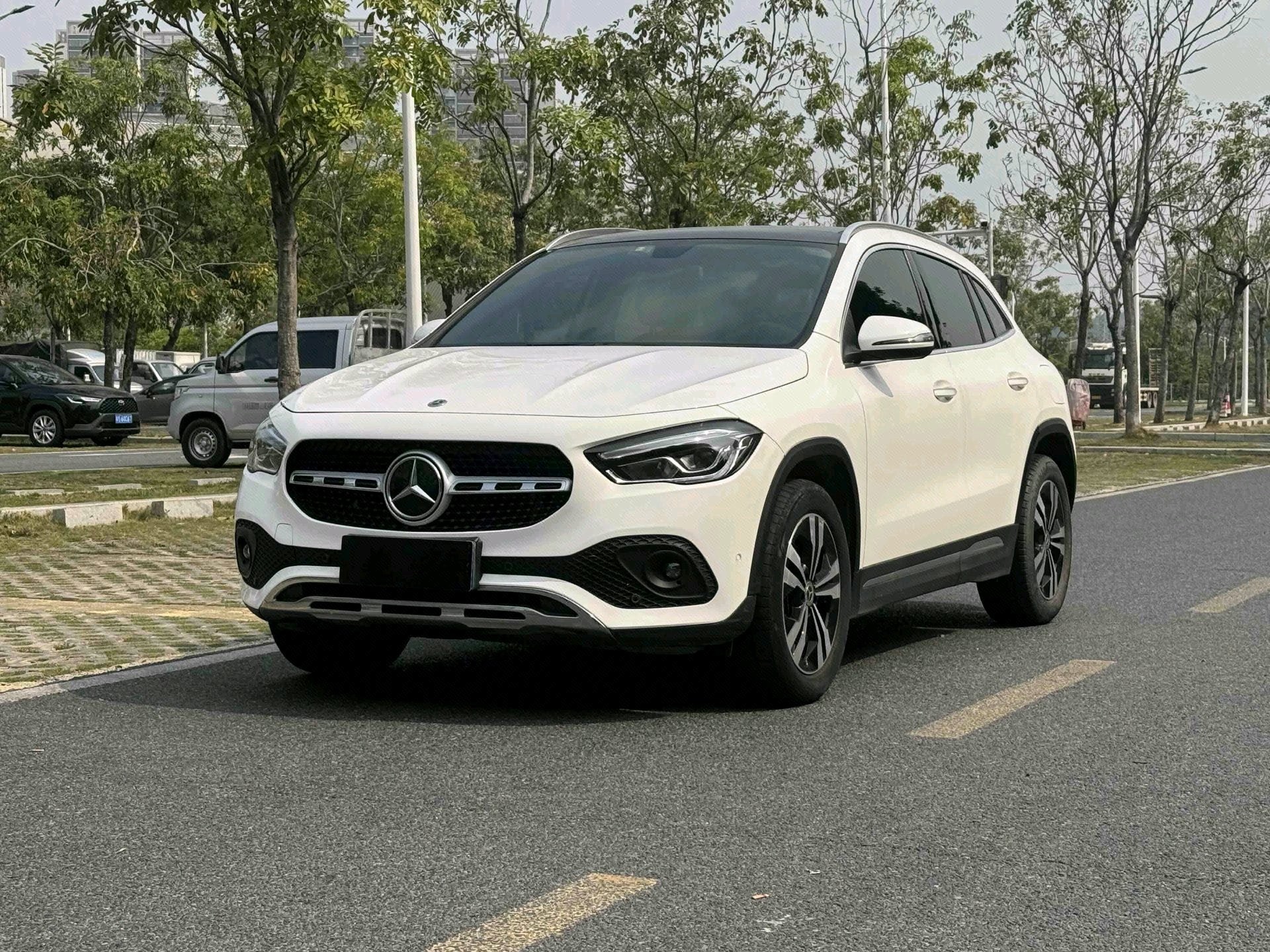 Mercedes-Benz GLA 2020 GLA 200 1.3T