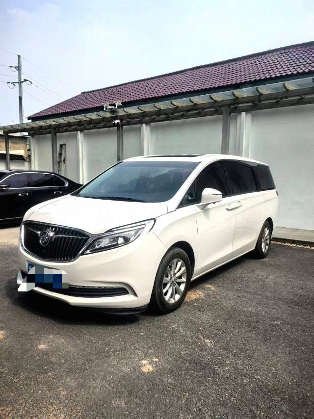 Buick GL8 2018  ES Luxury Business MPV 2.0T 28T Comfort