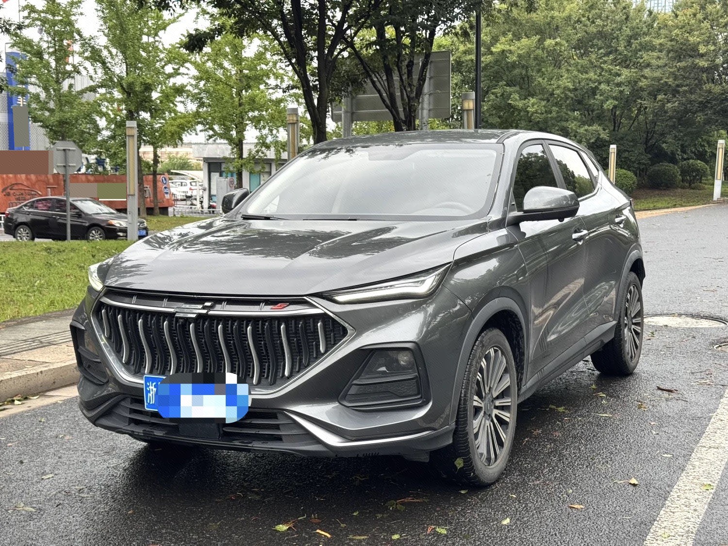 Changan Oushang X5 PLUS 2021 BMW X5 1.6 CVT Comfort Edition