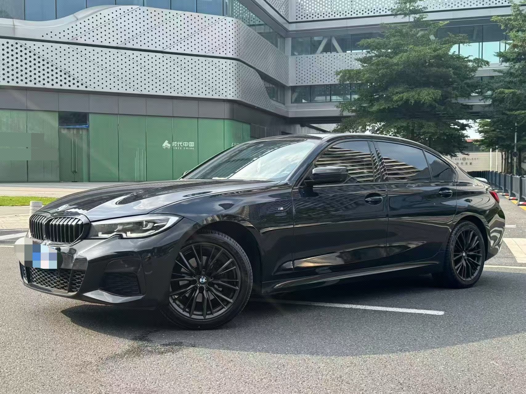 BMW 3 Series 2022 325Li 2.0T M Sport Night Edition Package