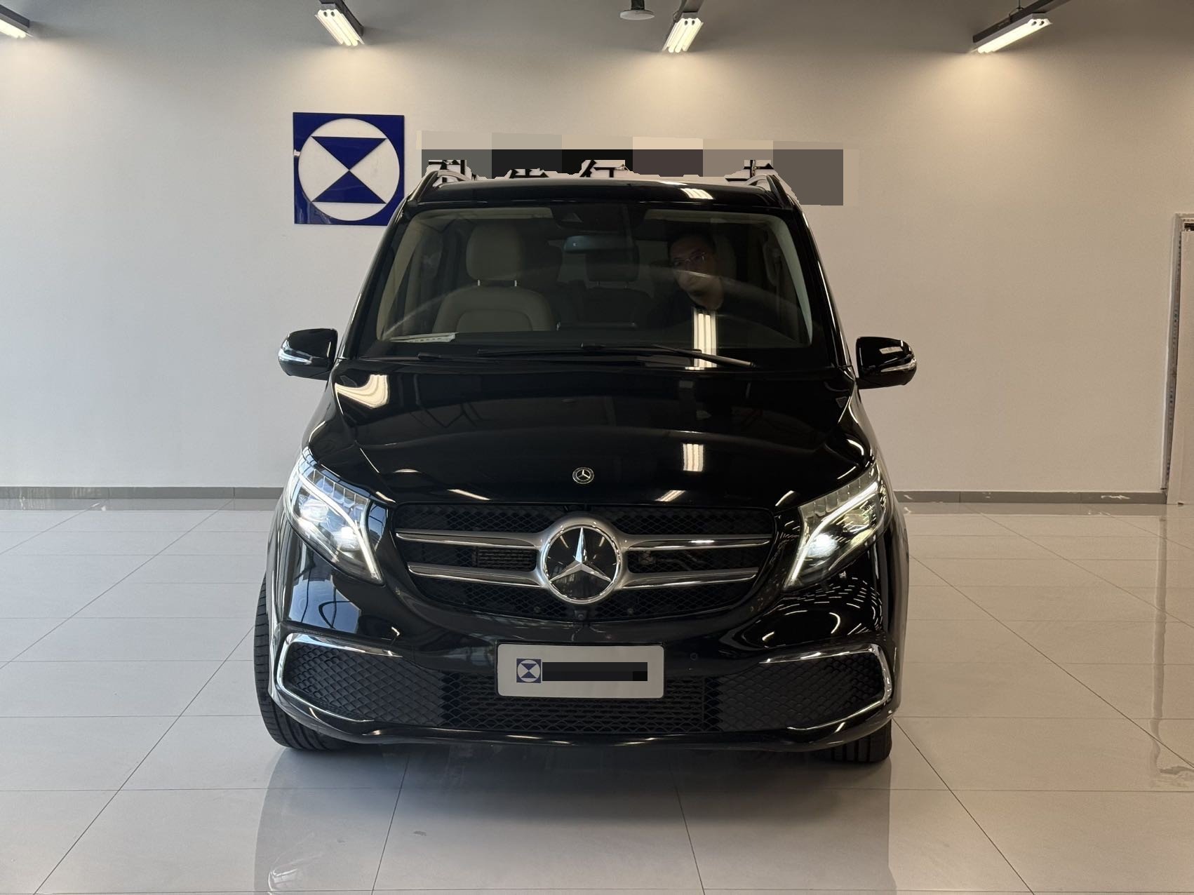 Mercedes-Benz Curti Saint Momo Peak 2020 Mercedes-Benz V 260 2.0T Pilot Edition