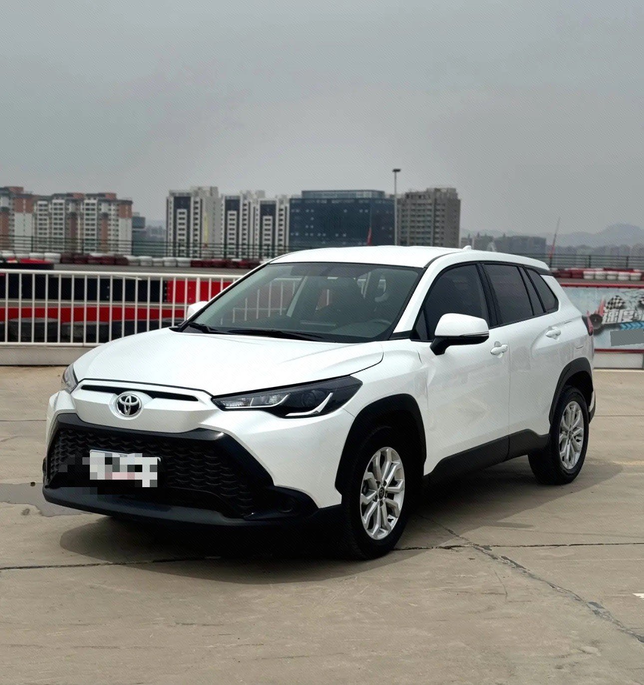 Toyota Frontlander 2025 Toyota  2.0 CVT Elite Plus