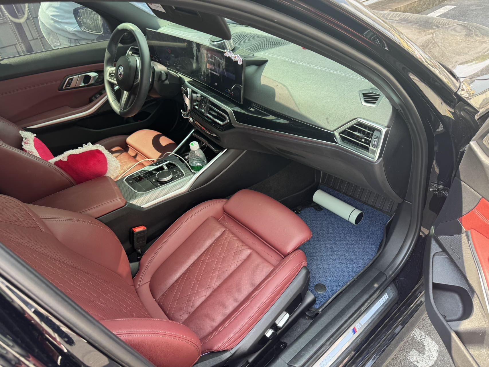BMW 3 Series 2023 330i 2.0T M Sport Shadow Edition