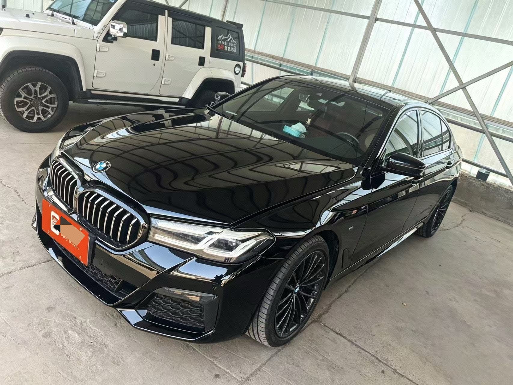 BMW 5 Series 2021 530Li 2.0T Leading M Sport Package