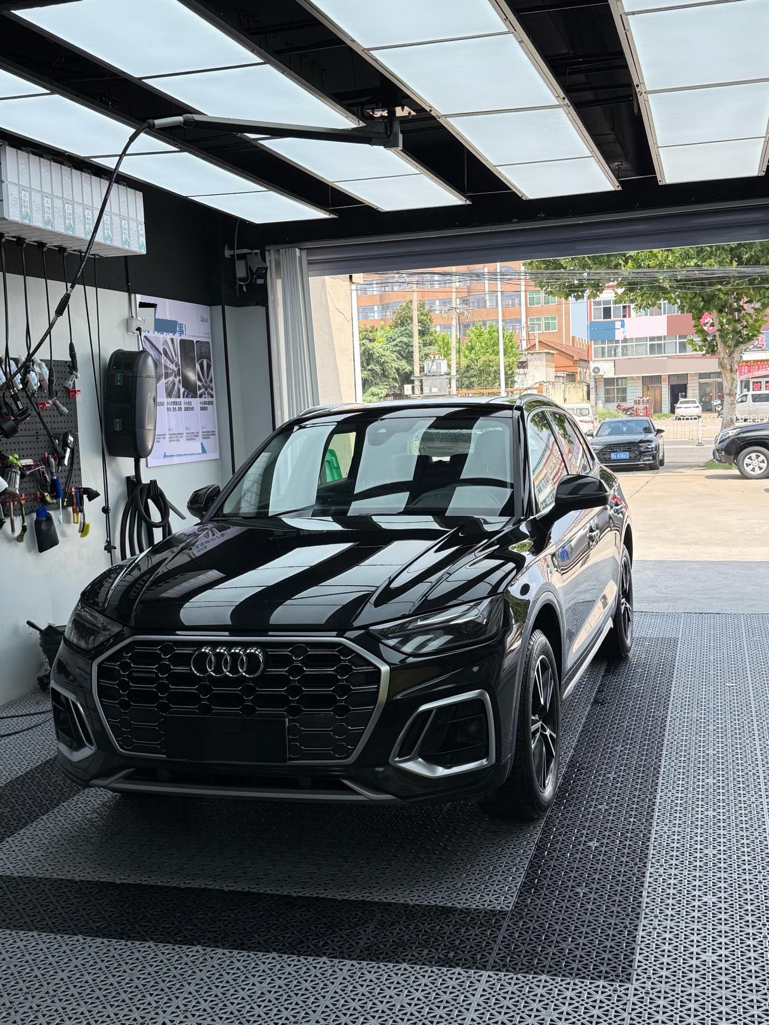 Audi Q5L 2024  2.0TFSI 40TFSI Fashion Dynamic