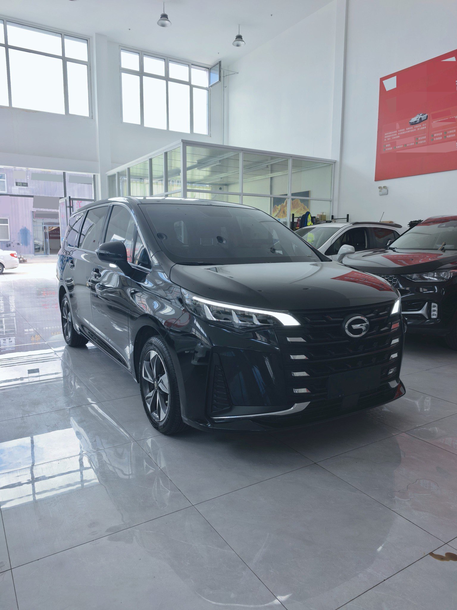GAC Trumpchi Trumpchi M6 2021 M6 1.5T 270T Luxury 7-Seater