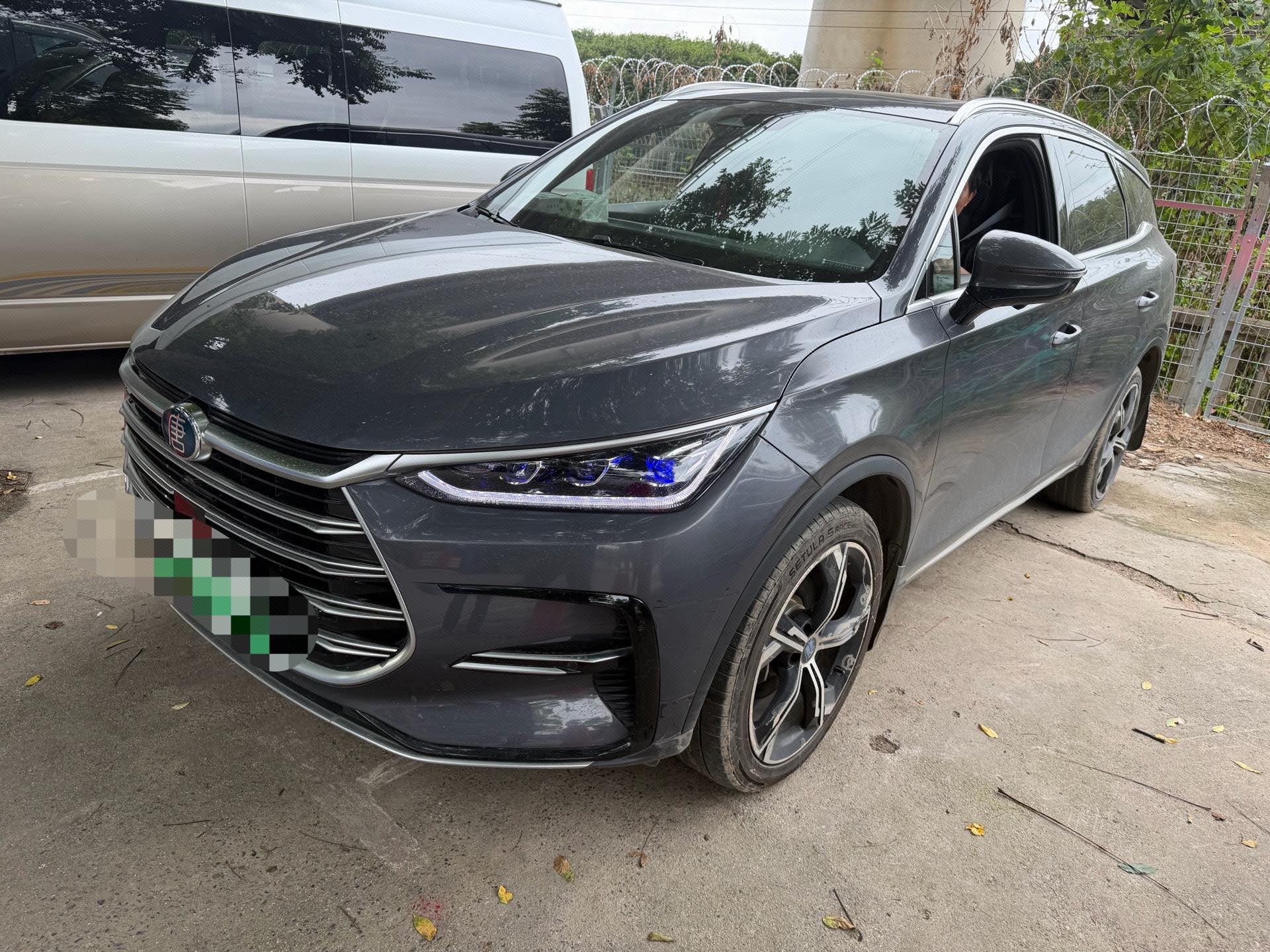 BYD Tang New Energy 2021 Tang DM-i 1.5T CVT 112KM Premium