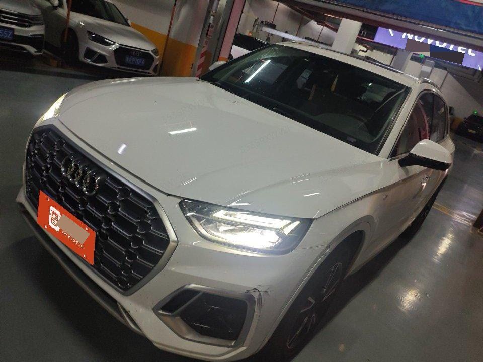 Audi Q5L 2024  2.0TFSI 40TFSI Fashion Dynamic