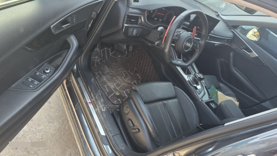 Audi A4L 2020 2.0TFSI 40TFSI Luxury Sport