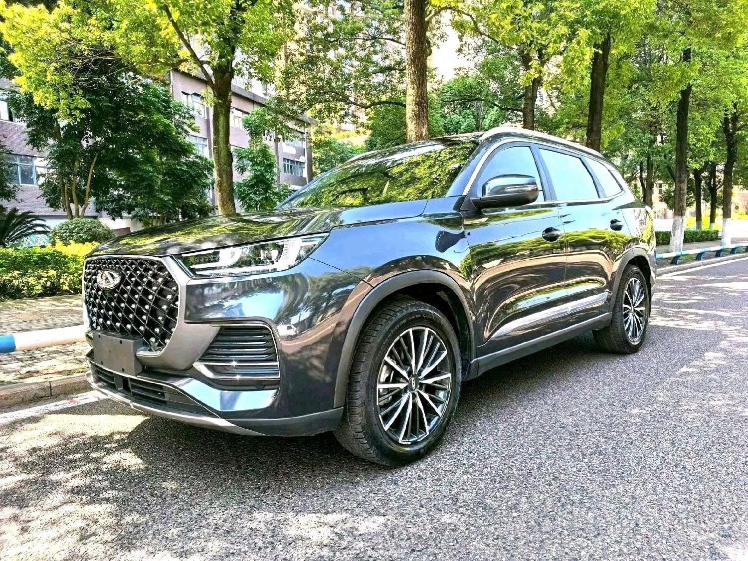 Chery Fengyun Tiggo 8L 2022 Tiggo 8 PLUS 1.6TGDI 290TGDI Luxury Edition