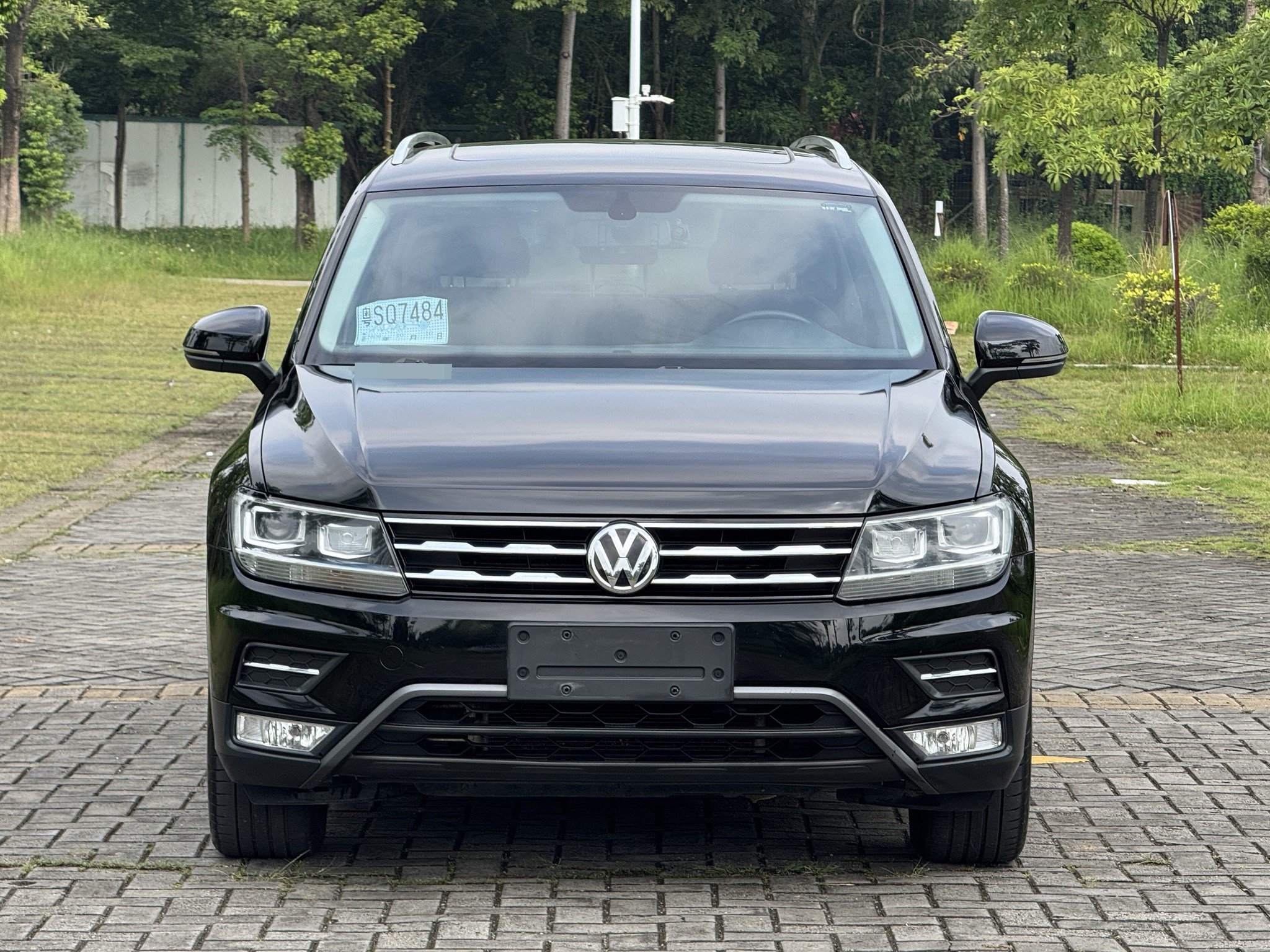 Volkswagen Tiguan L 2019 Volkswagen  2.0TSI 330TSI 2WD Panorama Comfort Edition