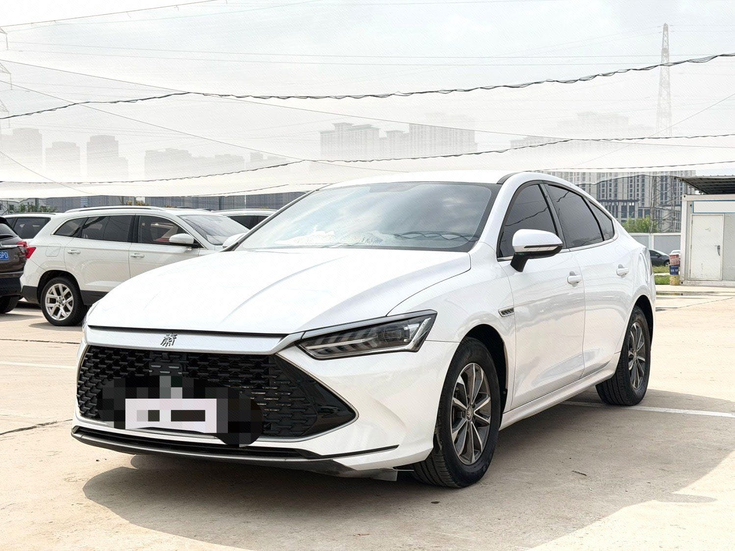 BYD Qin PLUS 2023  DM-i 1.5 CVT Champion Edition Leading Type 55KM