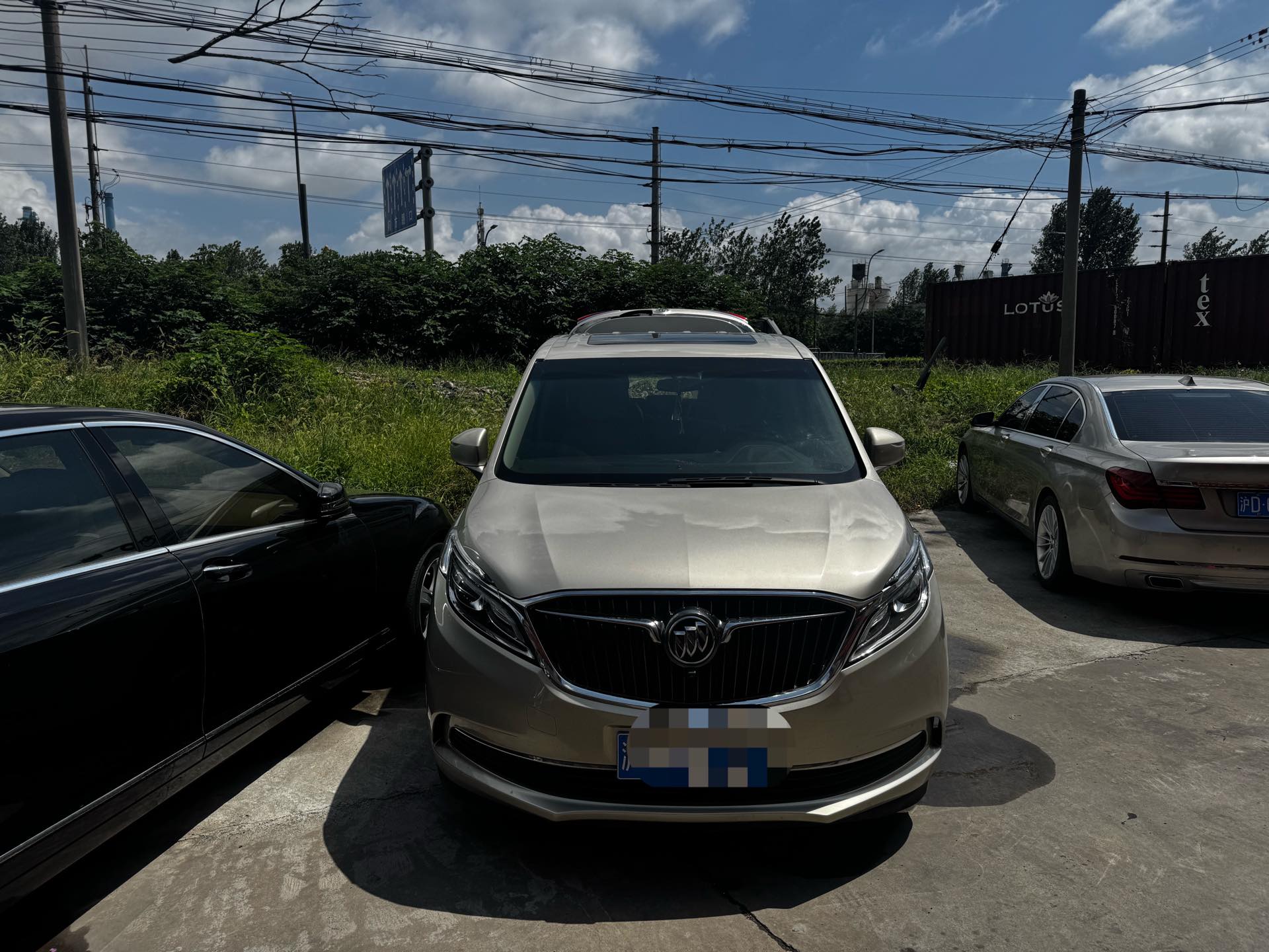 Buick GL8 2018 ES Luxury Business MPV 2.0T 28T Comfort