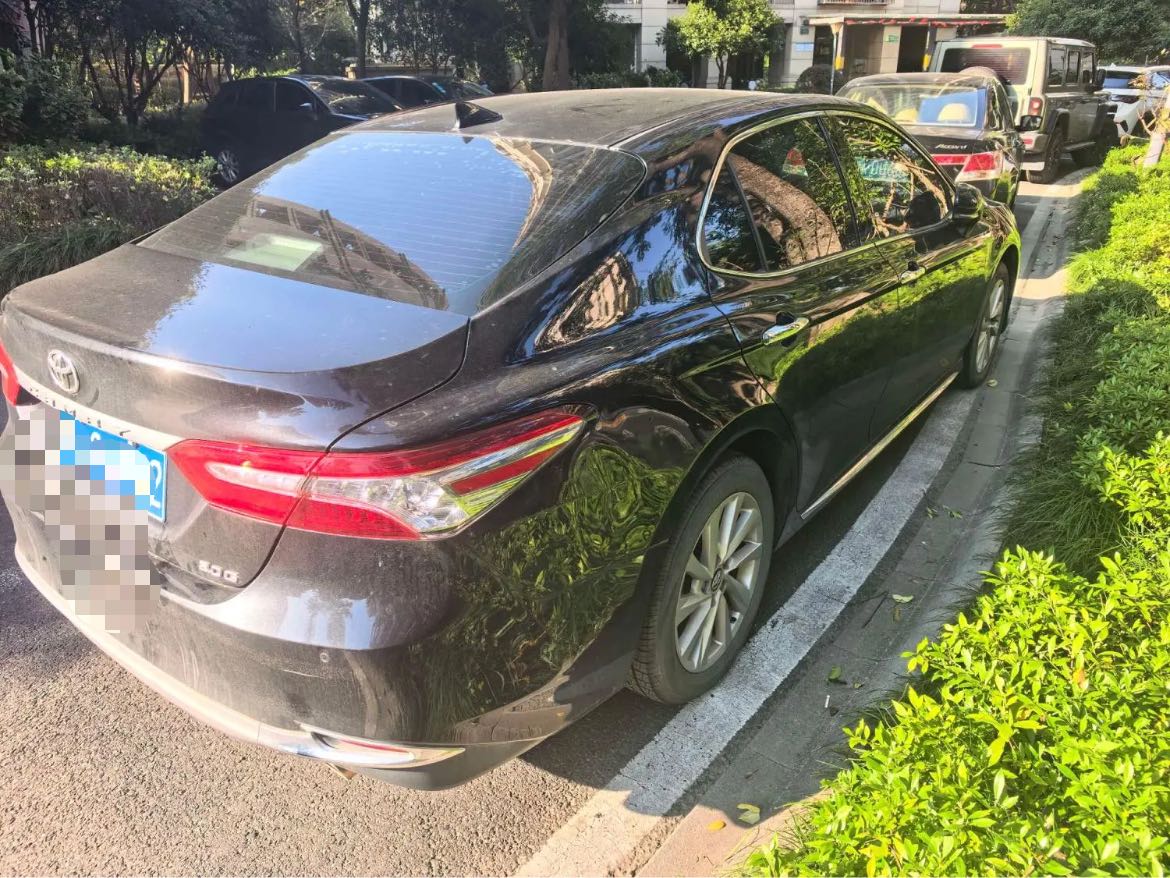 Toyota Camry 2023 Toyota  2.0G CVT Luxury Edition