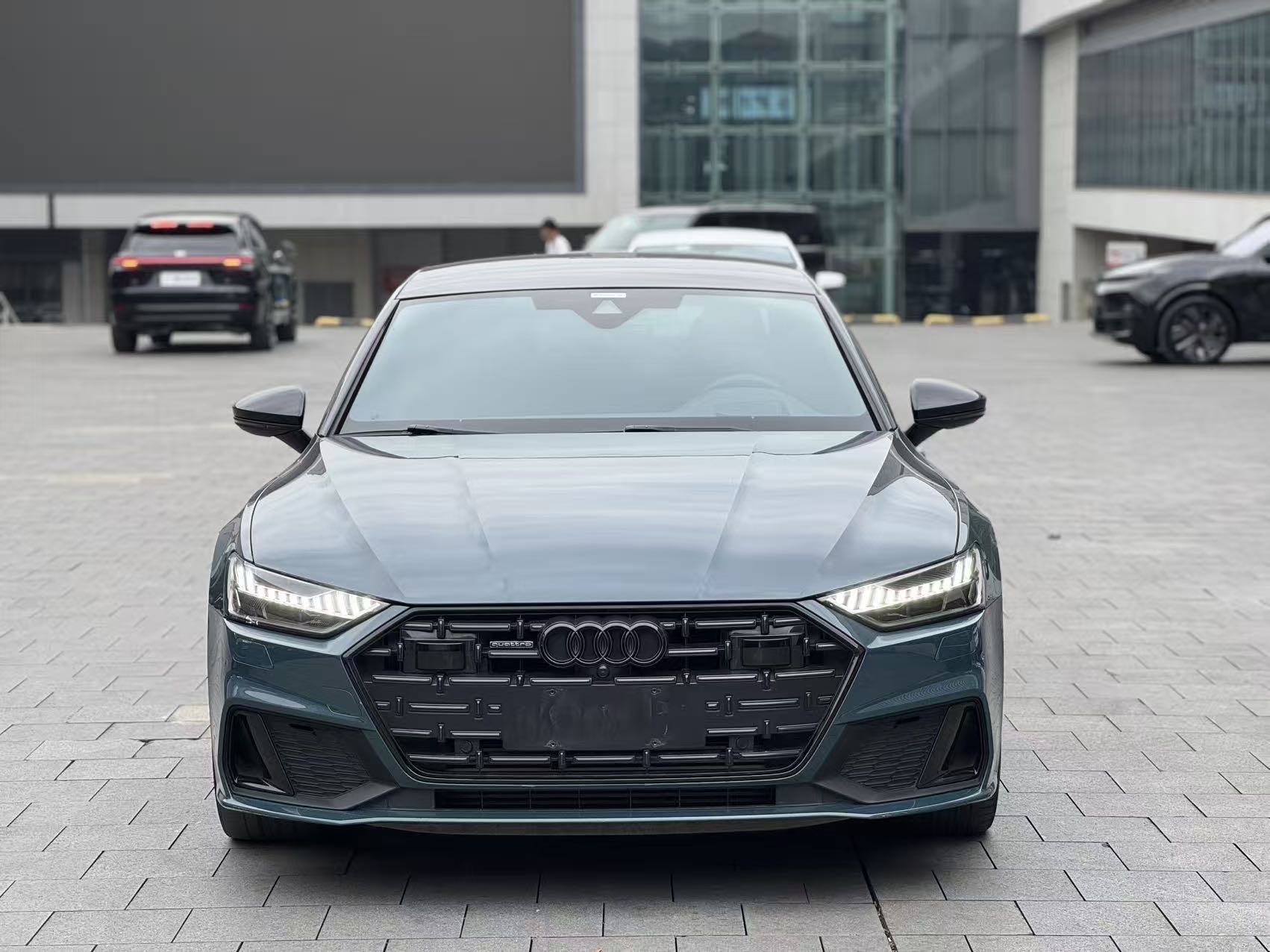 Audi A7L 2022  48V 3.0TFSI 55TFSI Quattro S-line edition one pioneer edition