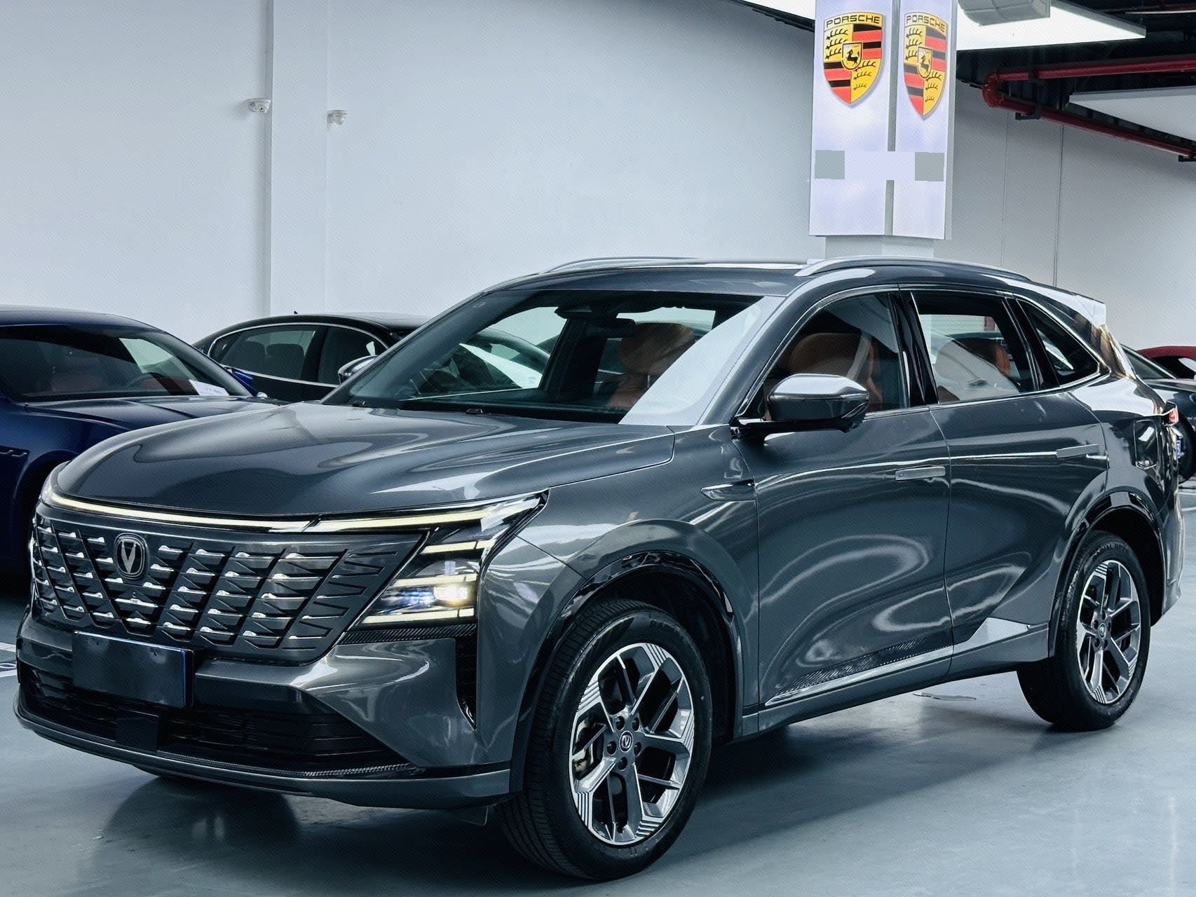 Changan CS75 PLUS iDD 2025 Changan CS75 PLUS 1.5T New Blue Whale Premium Edition