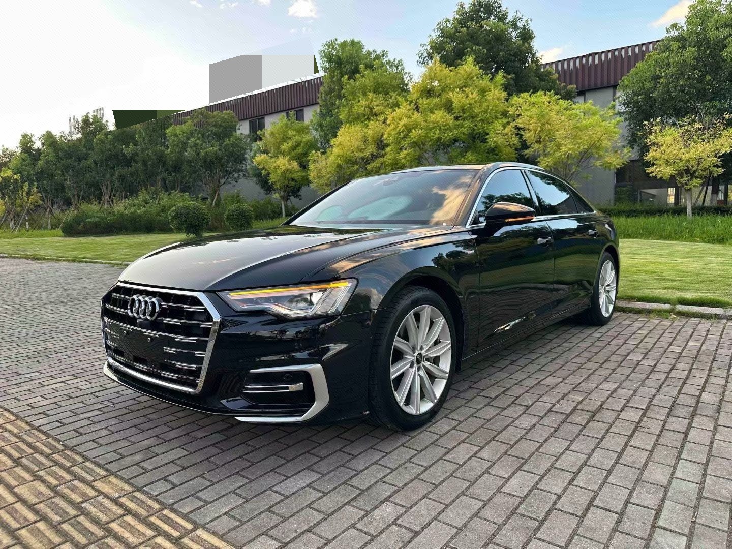 Audi A6L 2024  2.0TFSI 45TFSI Premium Dynamic