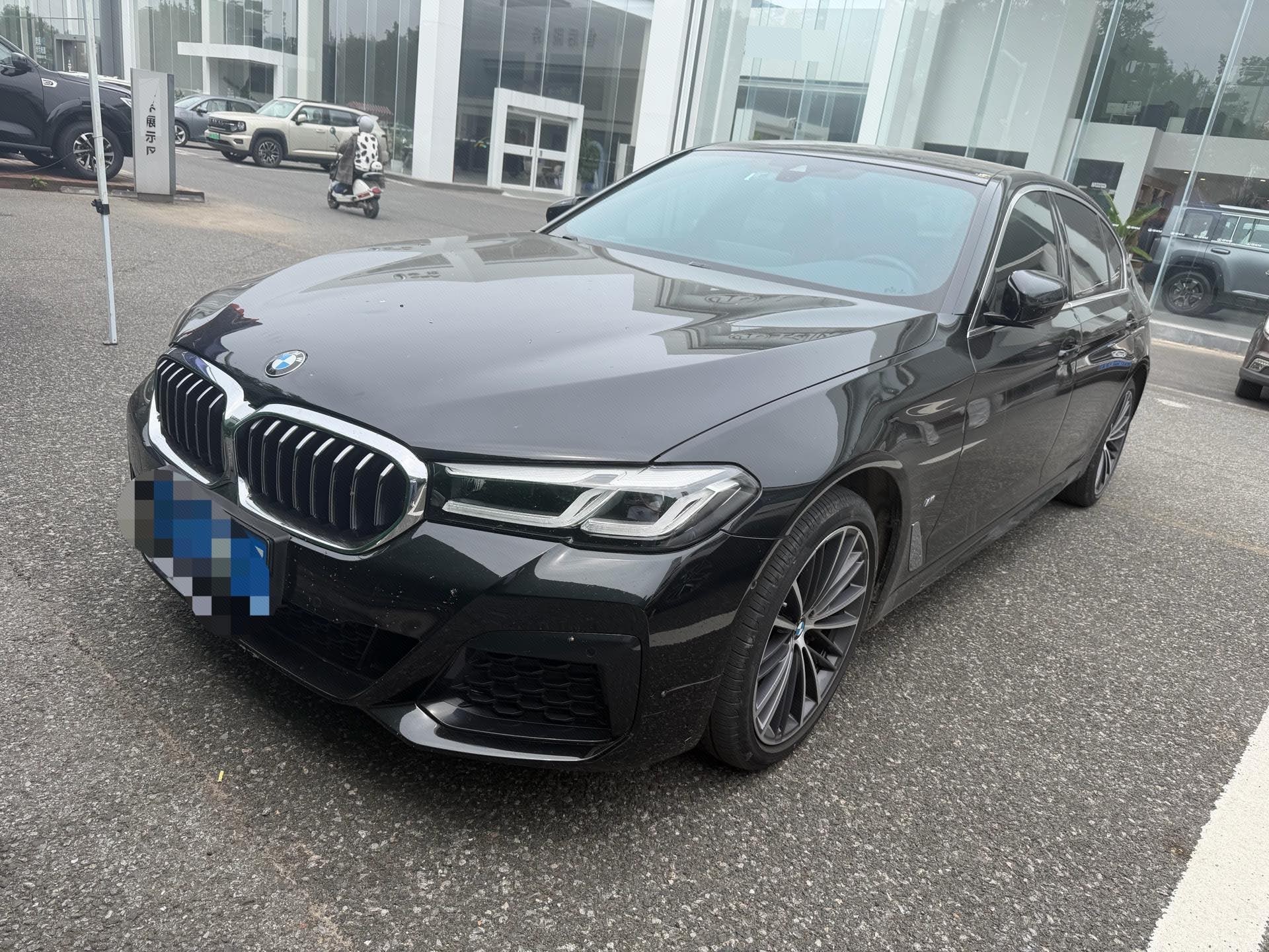 BMW 5 Series 2023 BMW 530Li 2.0T Leading M Sport Package