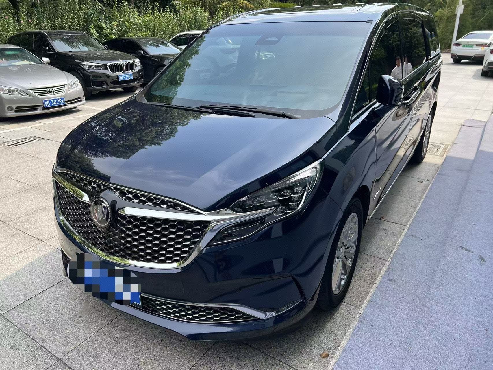 Buick GL8 2020  Avenir 2.0T 4-Seat Flagship Edition