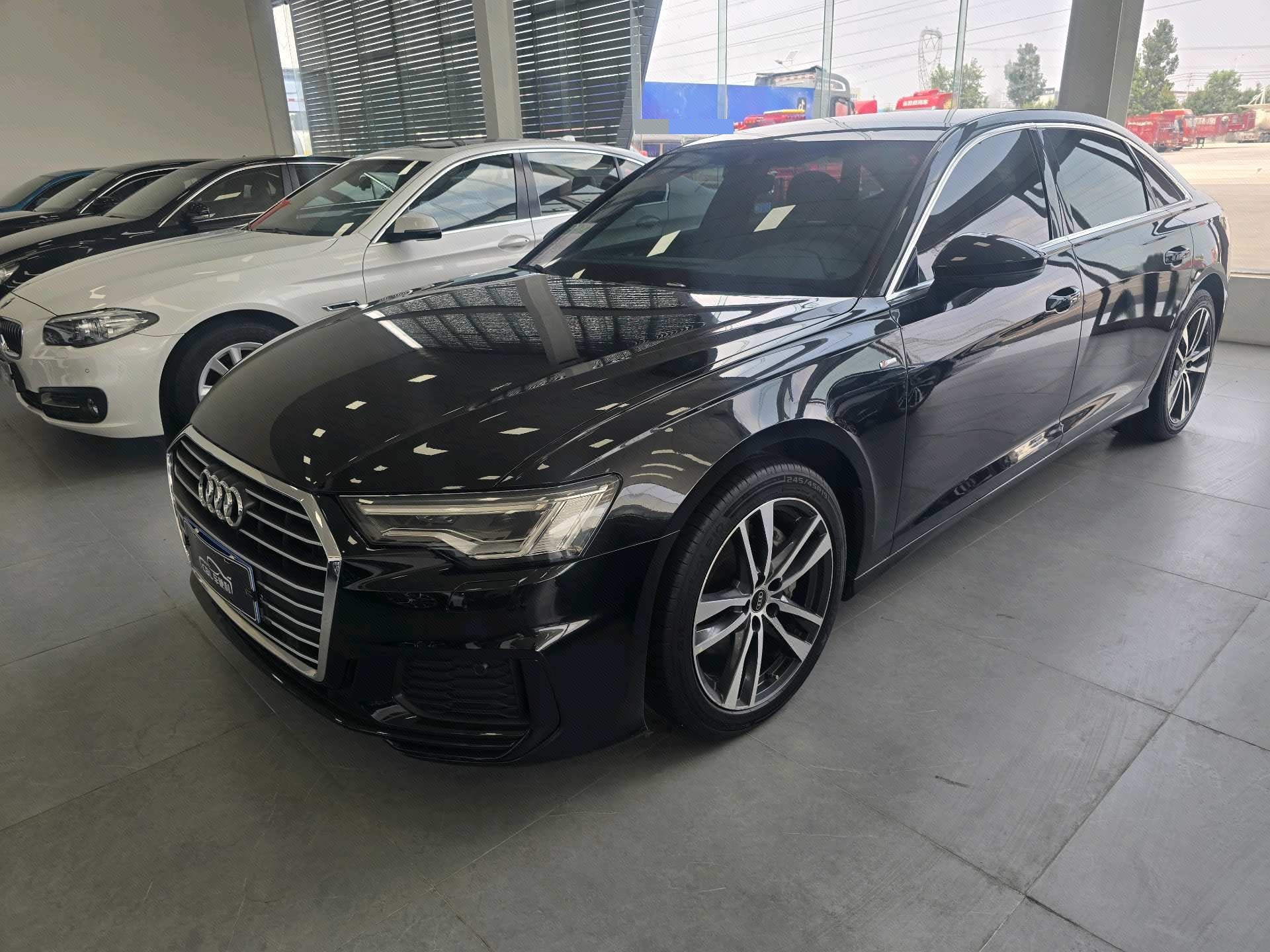Audi A6L 2022  2.0TFSI 40TFSI Luxury Sport