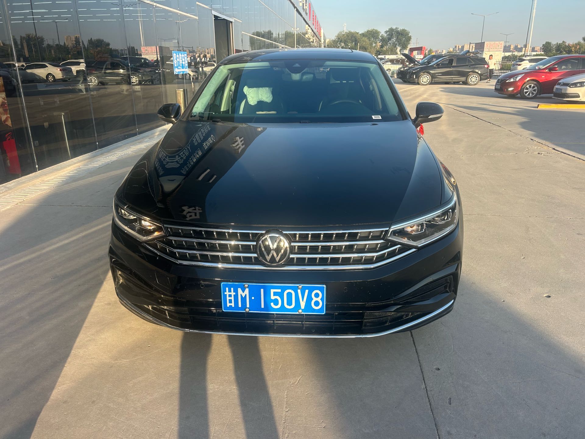 Volkswagen Magotan 2025  2.0TSI 330TSI 2 Million Edition Luxury