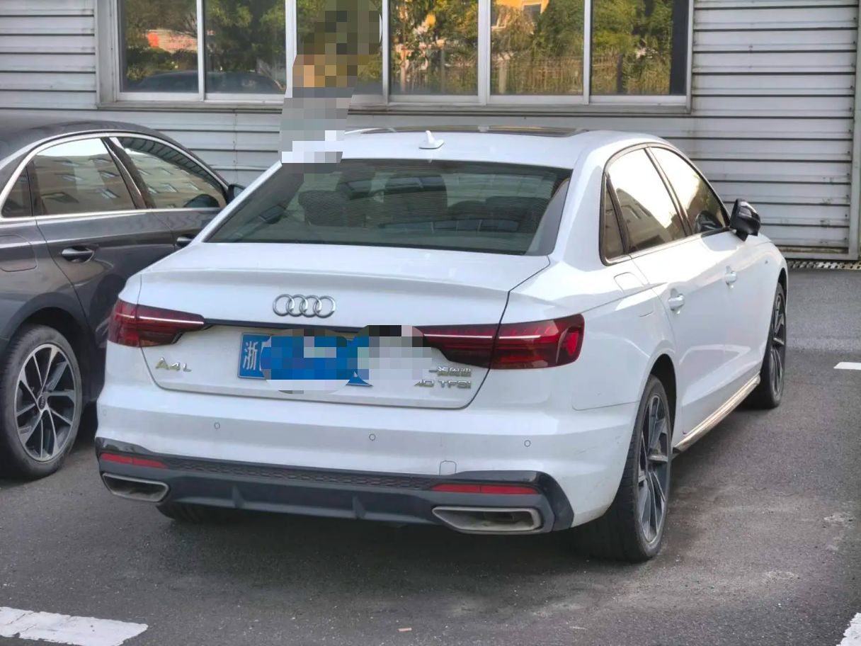 Audi A4L 2023  2.0TFSI 40TFSI Luxury Sport